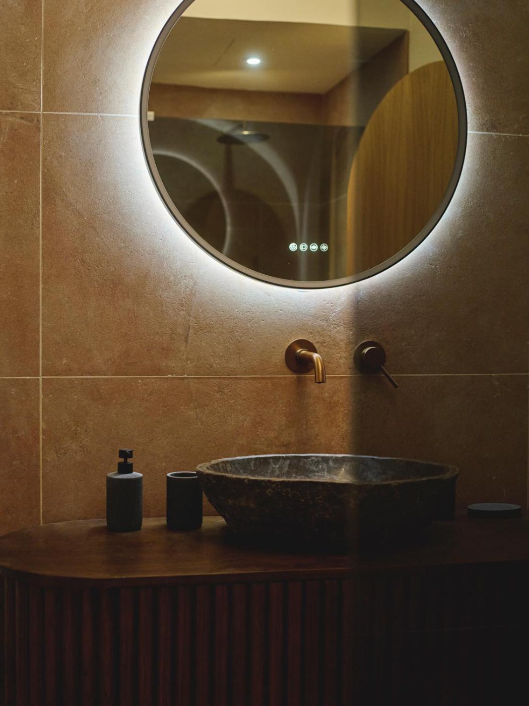 Ajaccio Hypercentre, Superbe Appartement Dans Une Ancienne Ecurie Du Xviiie Siecle エクステリア 写真